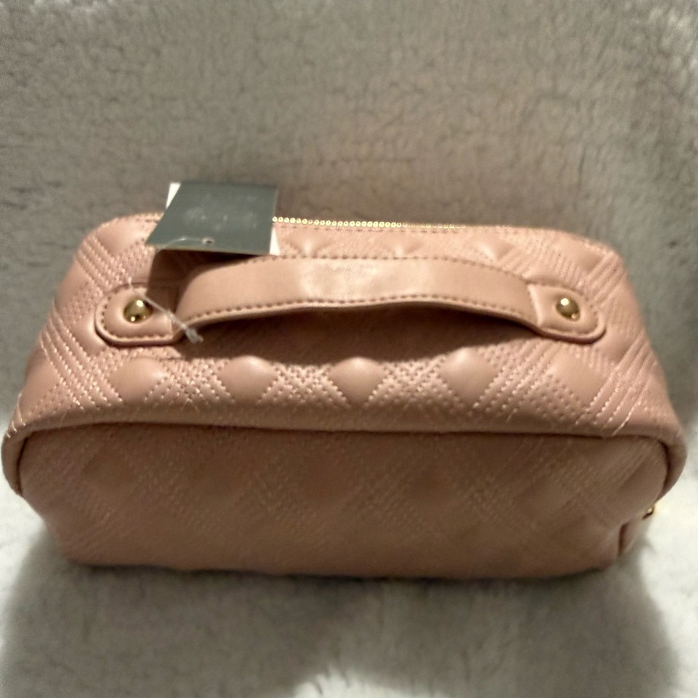 Vince Camuto Blush Pink Quilted Cosmetic Bag NWT - Picture 3 of 10